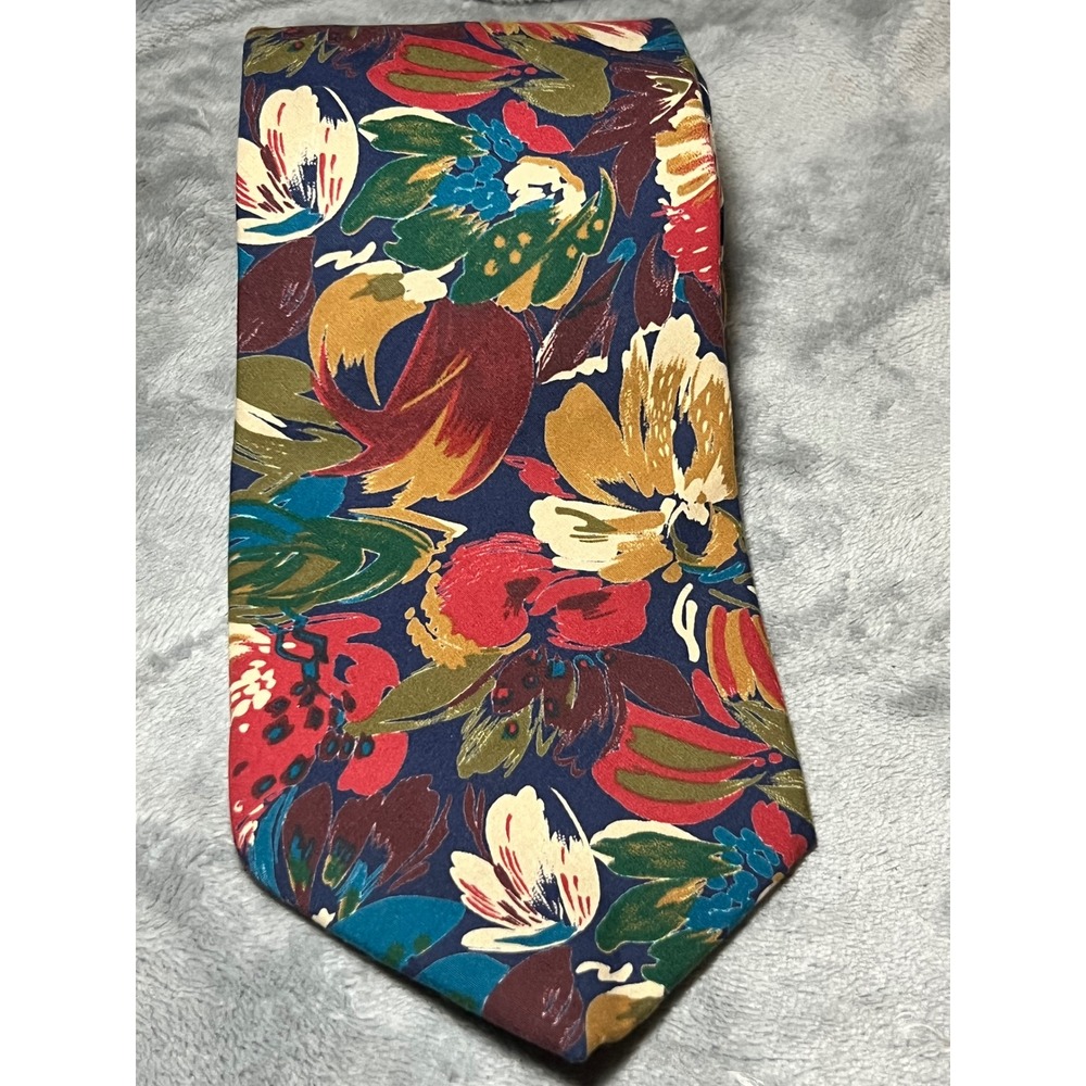 Vintage Chelsea Row Floral Necktie Bold Botanical Abstract Wide Retro Tie USA